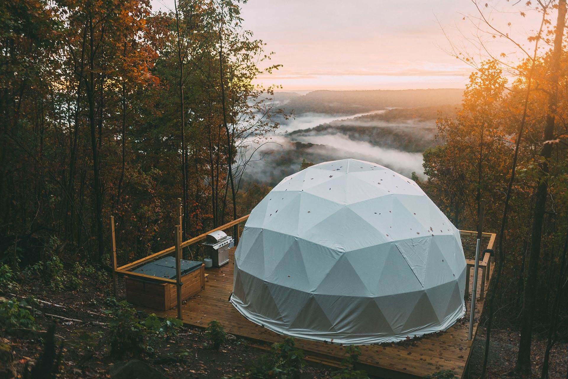 Eagles Nest Glamping Dome Near Savage Gulf Natural Area